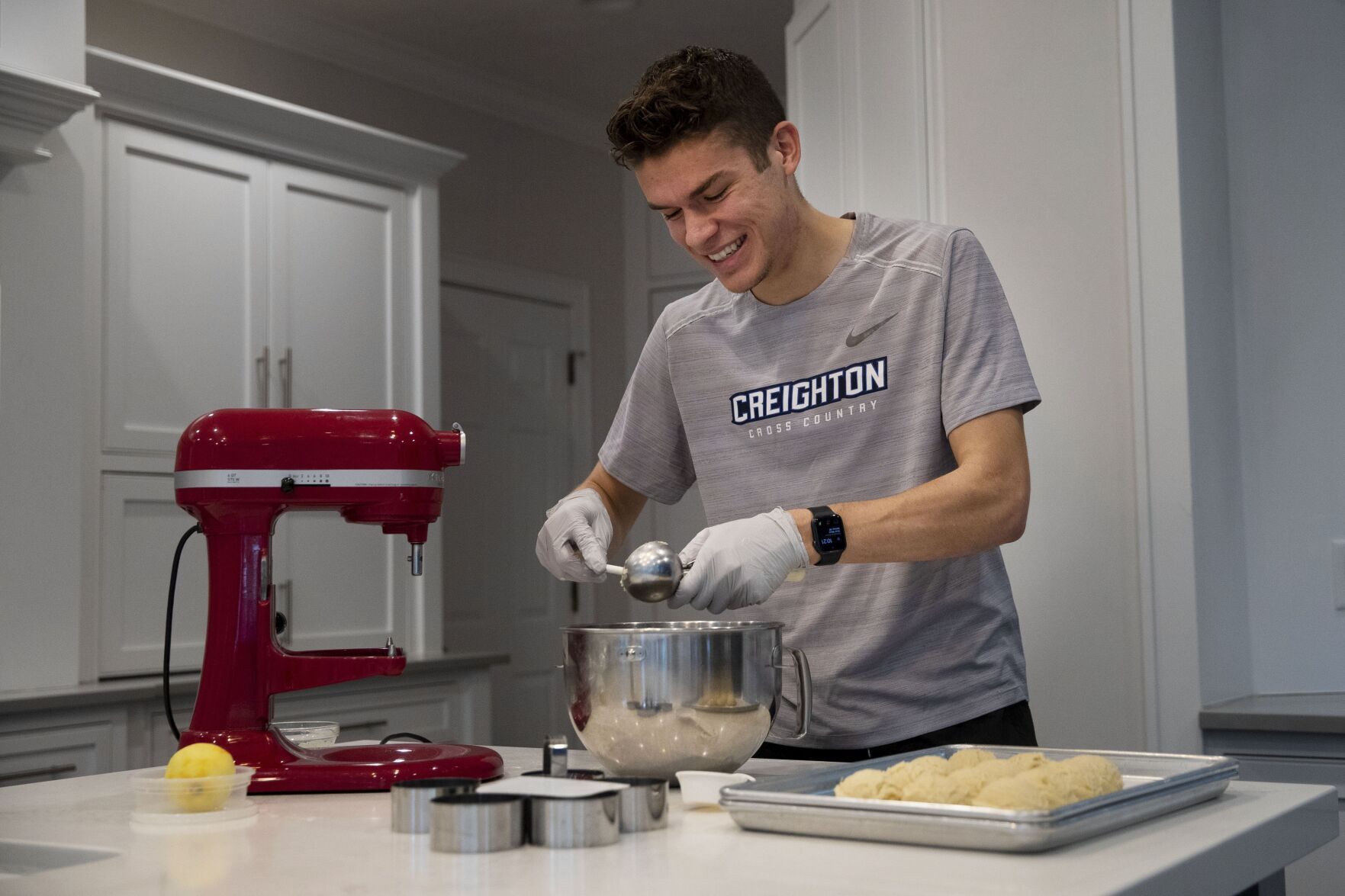 Creighton athlete and entrepreneur turns baking into business